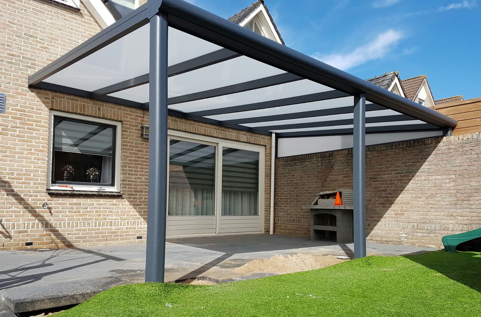 Aluminium veranda